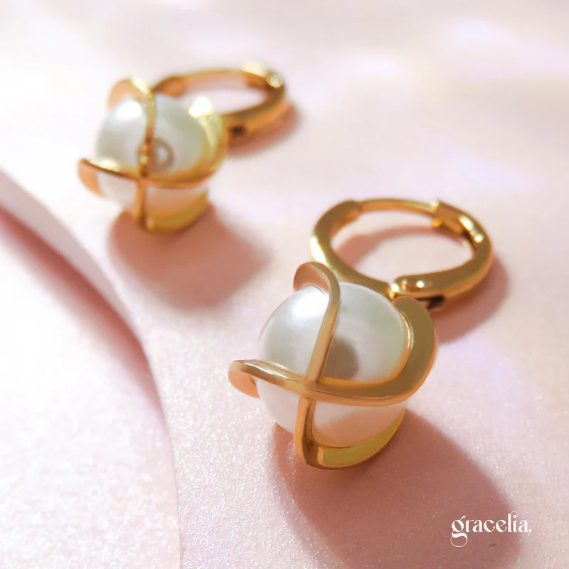 Can These Fearless Pearl Drop Earrings Be Your Best Daily Dose of Confidence?